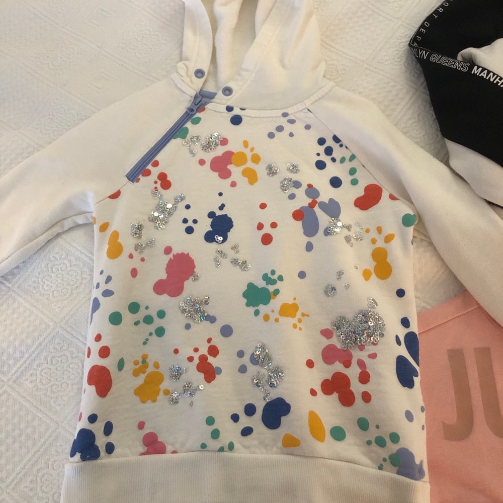 Lot 3 sweaters for girls.